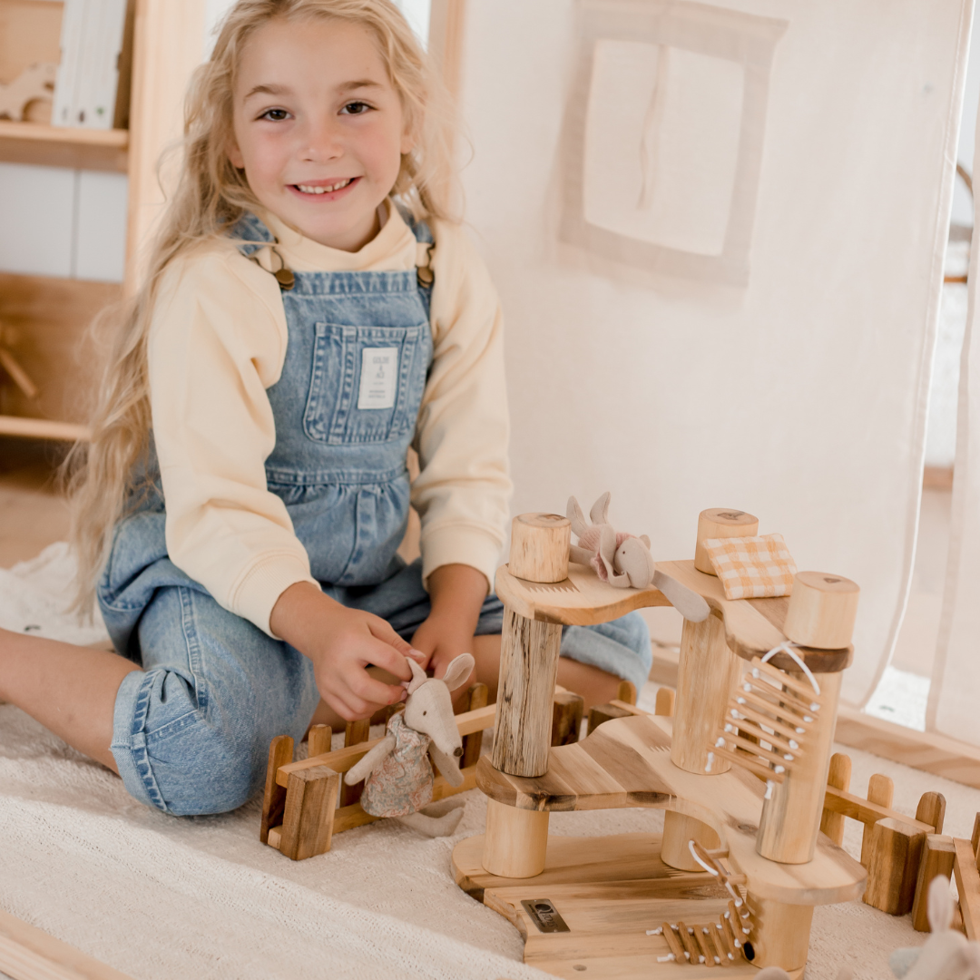 Tree House Construction Set
