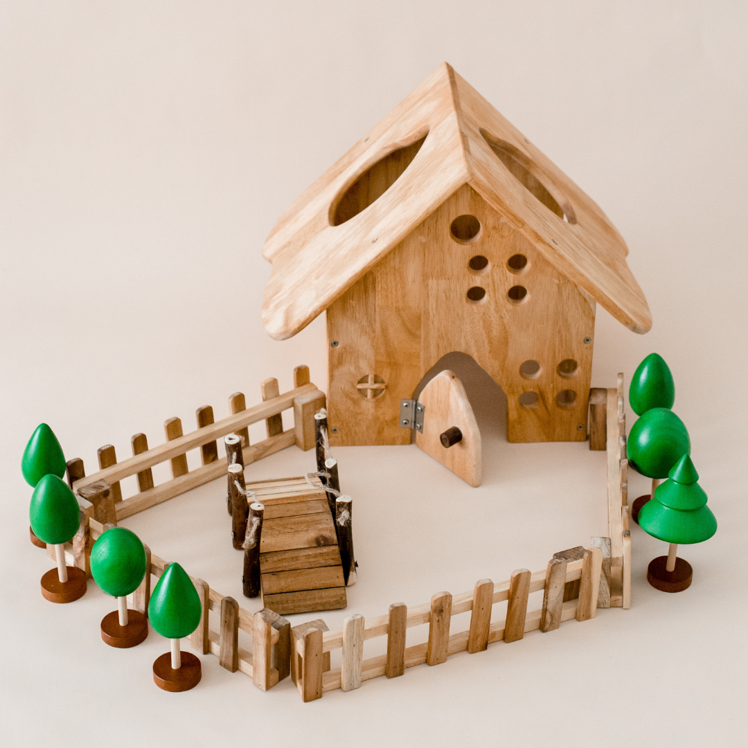 Wooden Tree Play Set