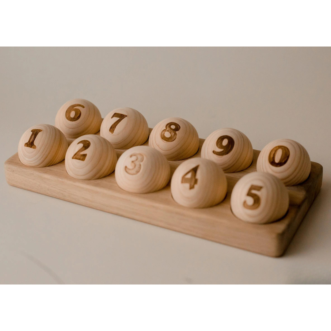 Count Me Egg Stand