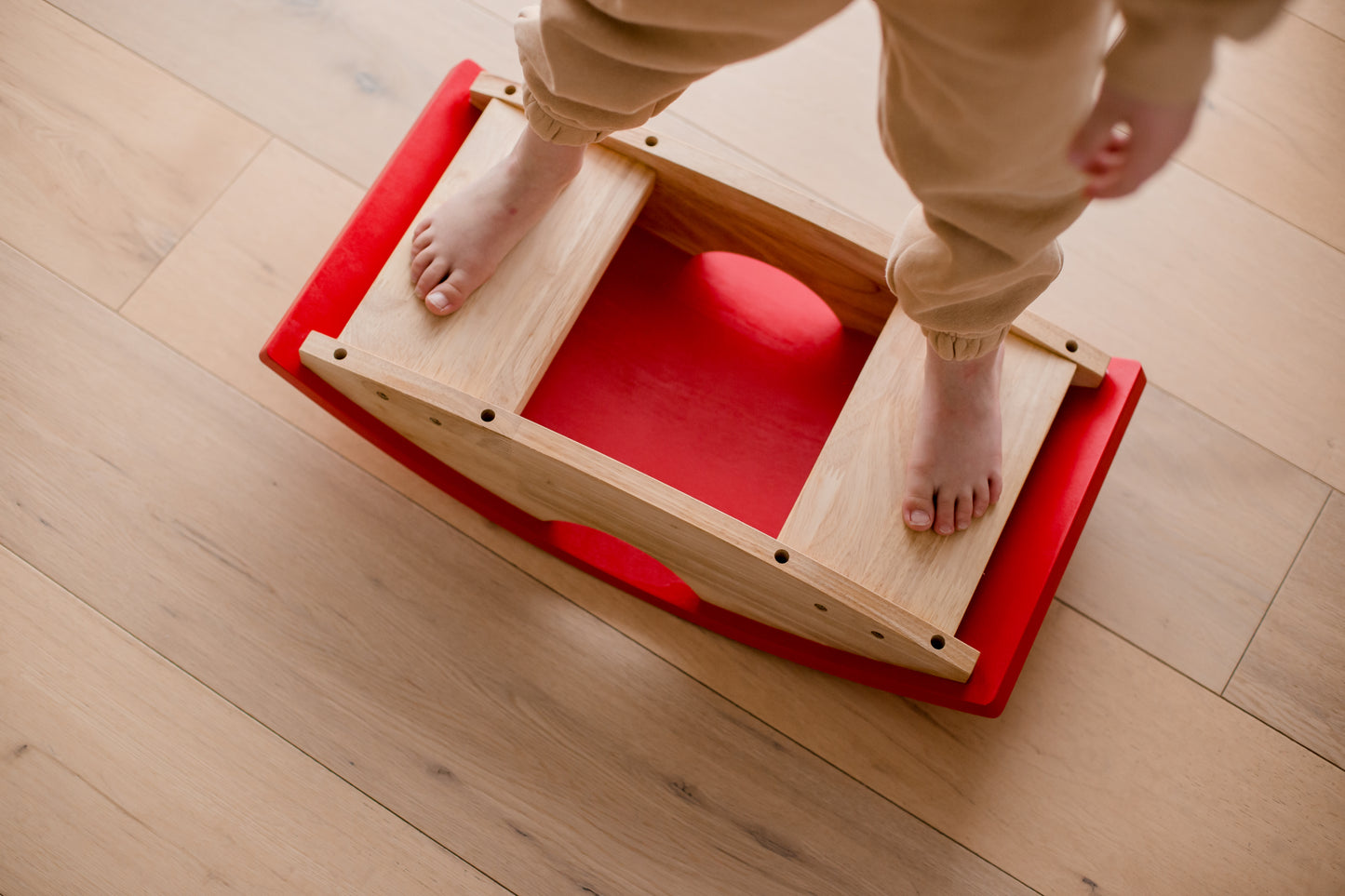 Kinder Balancing Rocker