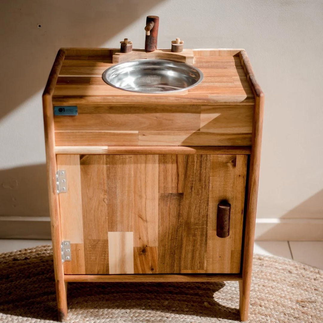 Natural wooden sink