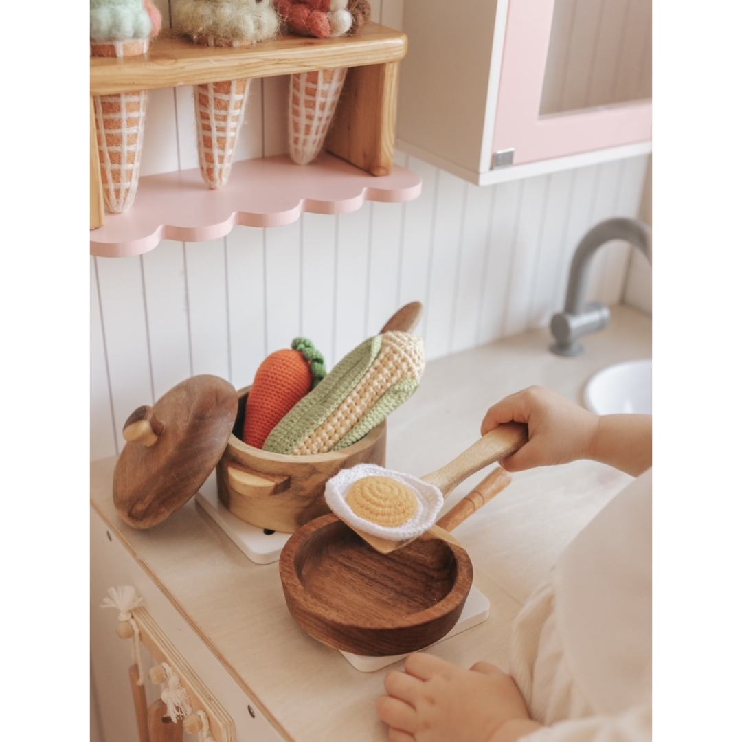 Mahogany Pot and Pan Set