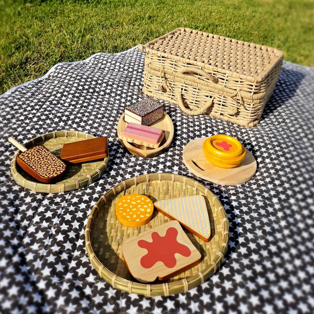 Australian food set of 8