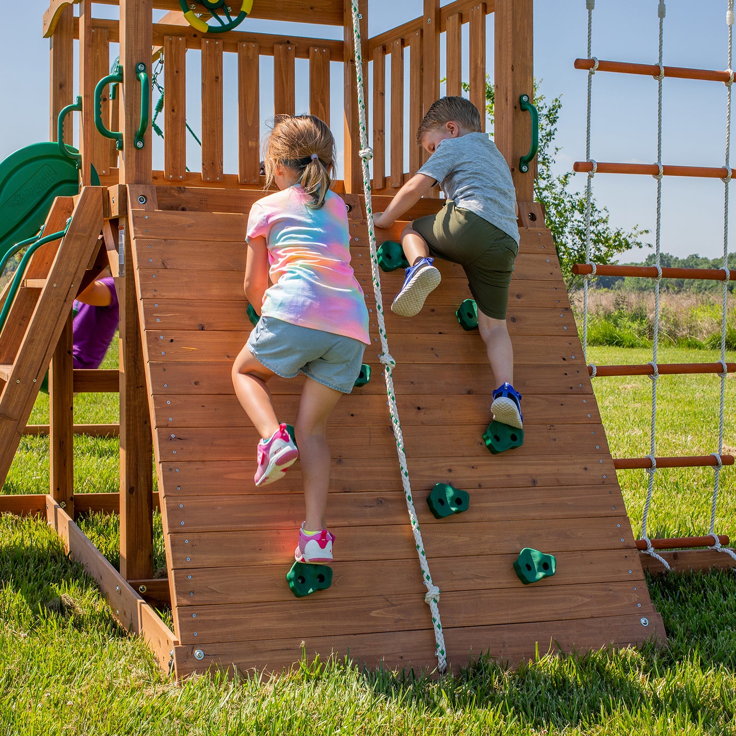 Grayson Peak Play Centre