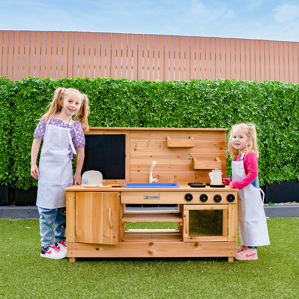 Outdoor Roma Play Kitchen